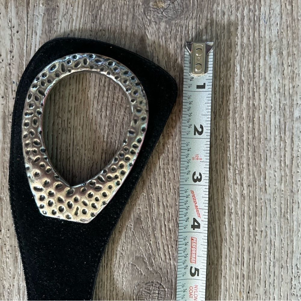 Coldwater Creek Adjustable Leather Belt - Picture 2 of 8